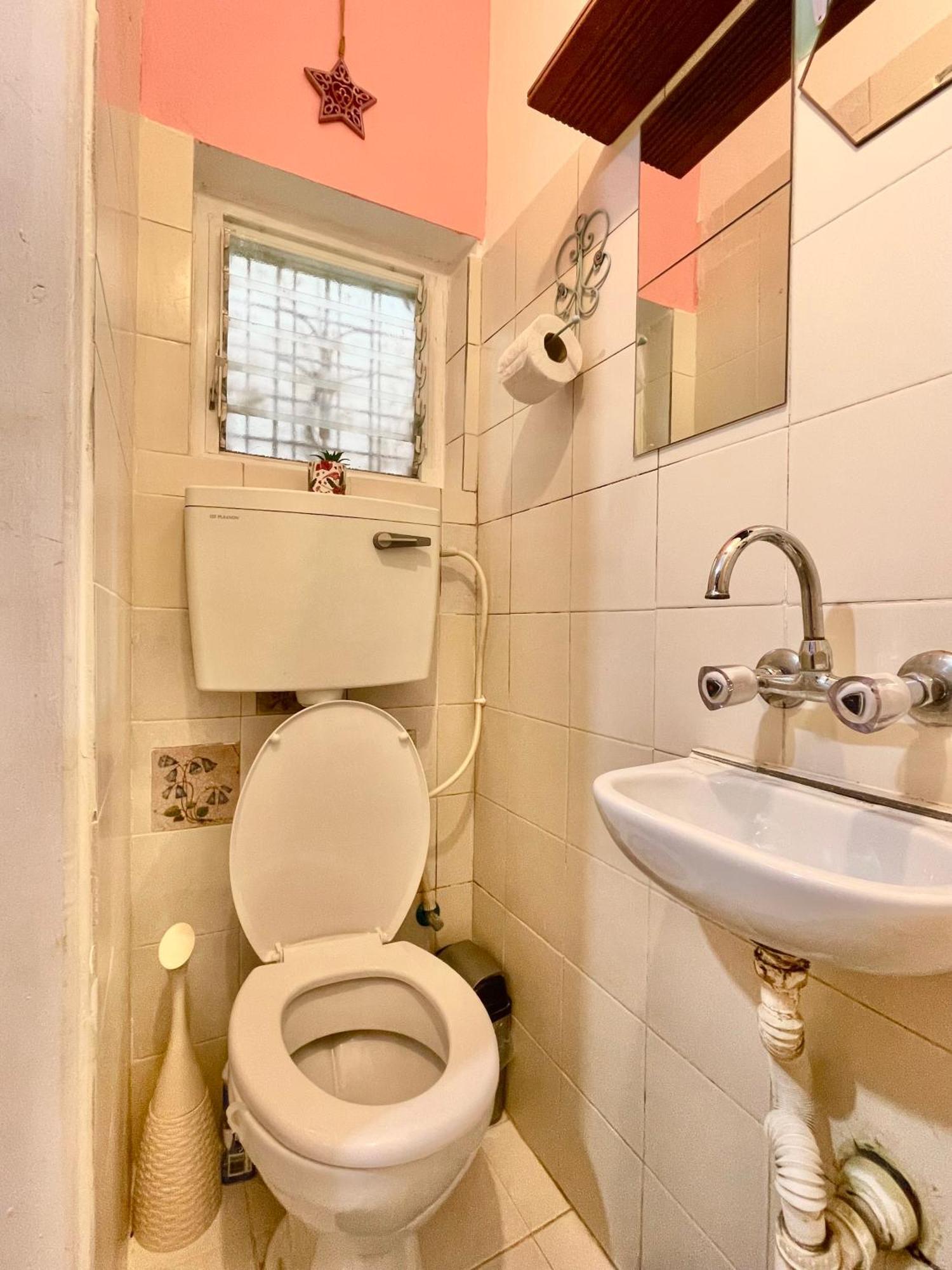 Dotan'S Boutique Apartments - By The Beach! Tel Aviv Esterno foto